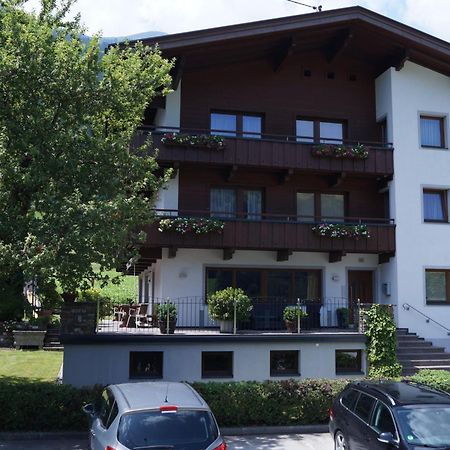 Appartement Gaestehaus Aloisia Hippach Exteriör bild