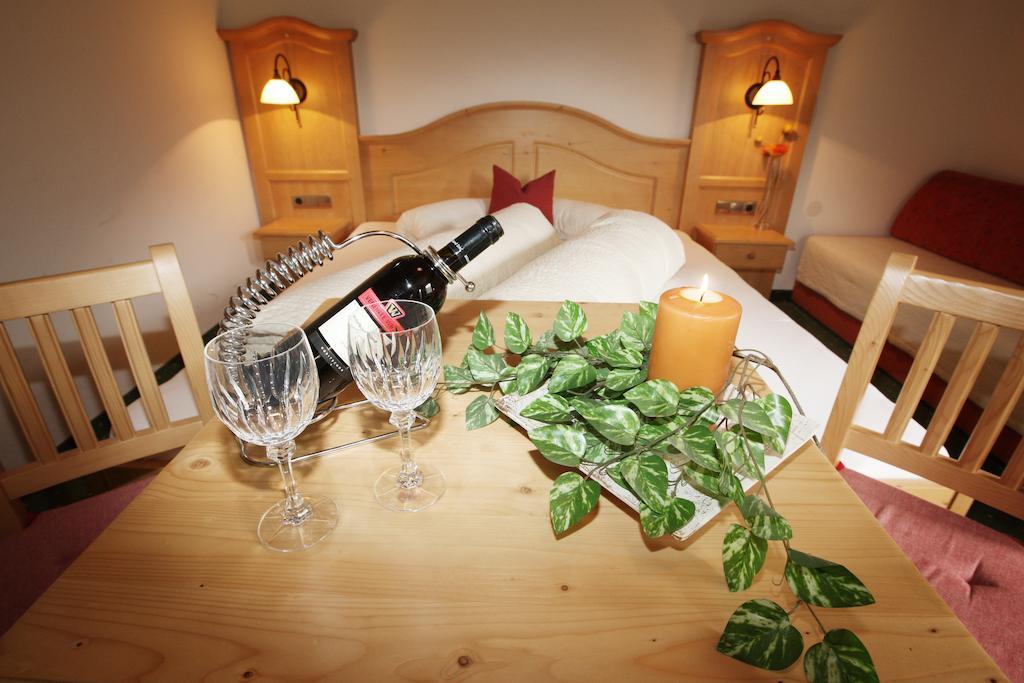 Appartement Gaestehaus Aloisia Hippach Rum bild