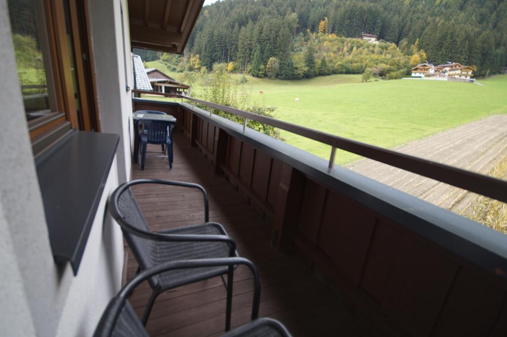 Appartement Gaestehaus Aloisia Hippach Exteriör bild