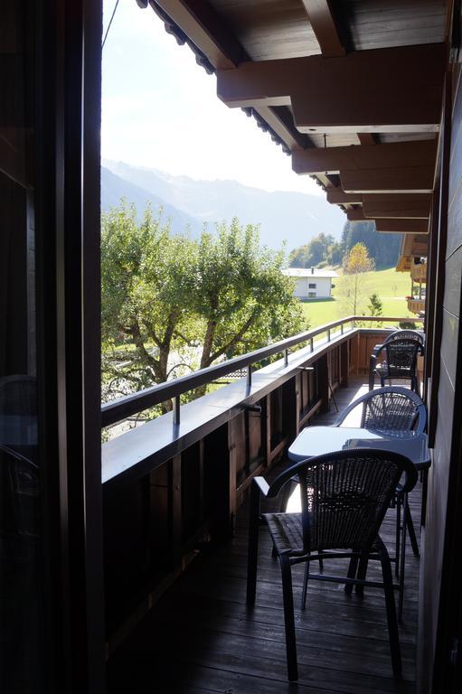 Appartement Gaestehaus Aloisia Hippach Exteriör bild