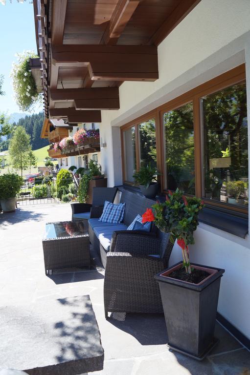 Appartement Gaestehaus Aloisia Hippach Exteriör bild